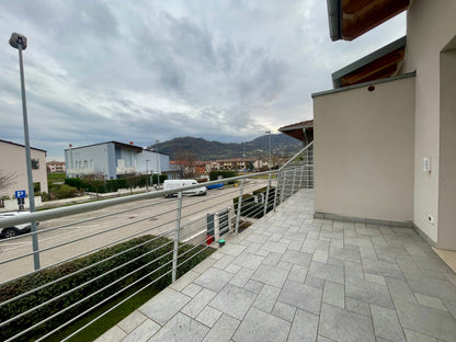 Villa a schiera di testa