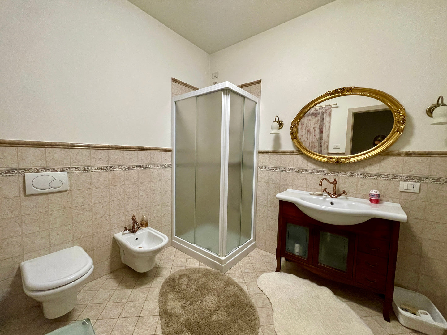 Villa Semi indipendente con giardino